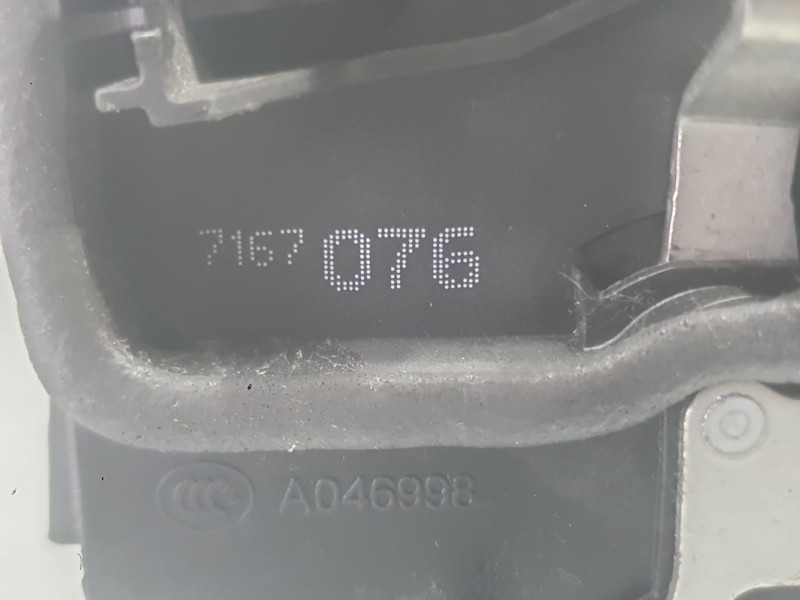 Recambio de cerradura puerta trasera derecha para bmw x5 (e70) 3.0 d referencia OEM IAM 7167076  