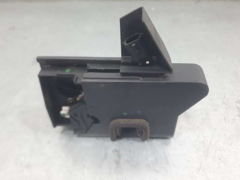 Recambio de cerradura puerta delantera derecha para dacia duster (hm_) 1.6 sce 115 (hmm1) referencia OEM IAM 805024778R  