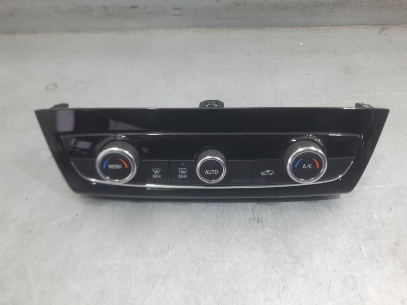 Recambio de mando climatizador para opel corsa f (p2jo) 1.2 (68) referencia OEM IAM 39185000  