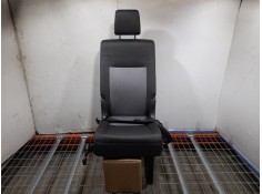 Recambio de asiento trasero derecho para toyota hi-ace referencia OEM IAM  RECLINABLE 4ª FILA TOCADO
