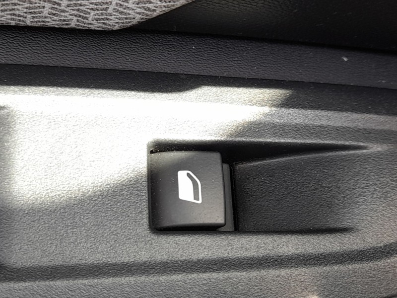 Recambio de mando elevalunas trasero izquierdo para citroën c4 iii (ba_, bb_, bc_) 1.2 puretech 130 (bahnsa, bahnsb) referencia 