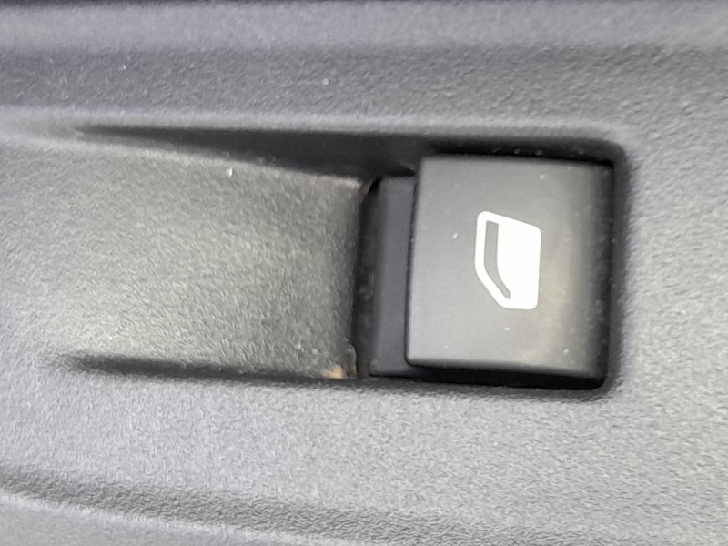 Recambio de mando elevalunas delantero derecho para citroën c4 iii (ba_, bb_, bc_) 1.2 puretech 130 (bahnsa, bahnsb) referencia 