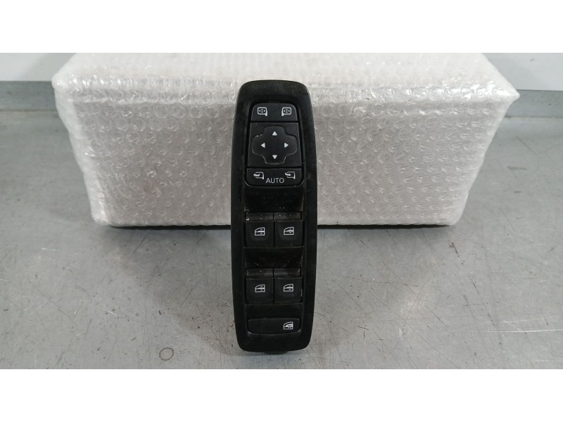Recambio de mando elevalunas delantero izquierdo para renault megane iv hatchback (b9a/m/n_) 1.5 dci 110 (b9a3) referencia OEM I