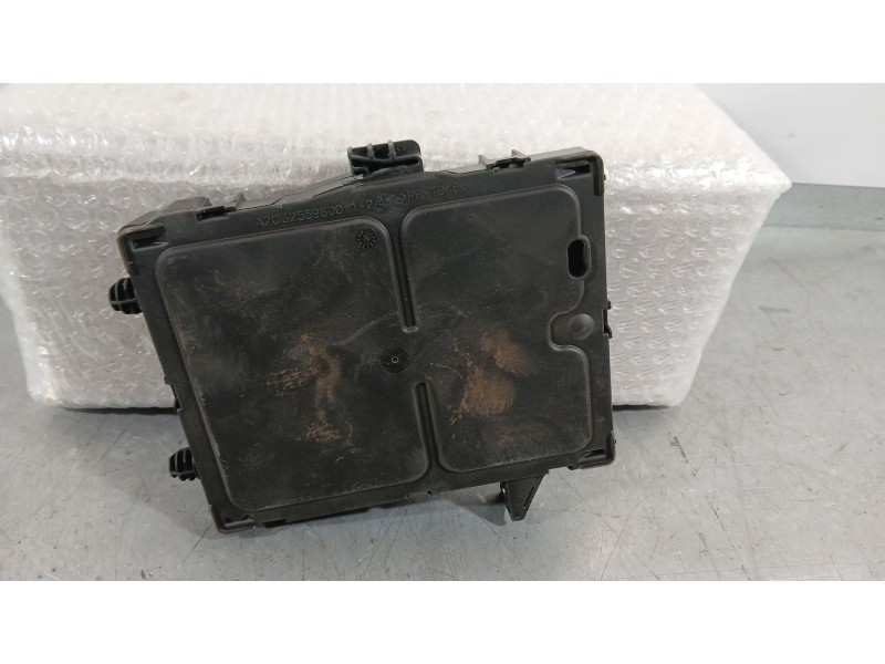 Recambio de caja reles / fusibles para renault megane iv hatchback (b9a/m/n_) 1.5 dci 110 (b9a3) referencia OEM IAM 284B67108R  