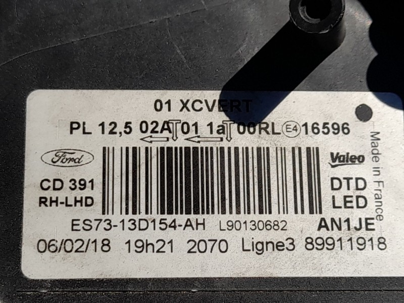 Recambio de faro derecho para ford mondeo v hatchback (ce) 2.0 tdci referencia OEM IAM 2519159  
