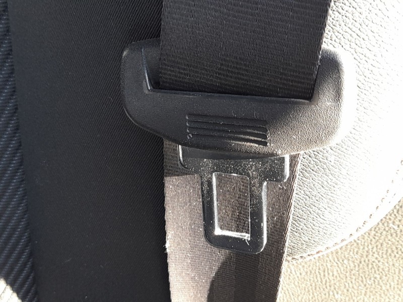 Recambio de cinturon seguridad trasero izquierdo para ford mondeo v hatchback (ce) 2.0 tdci referencia OEM IAM 2254704  