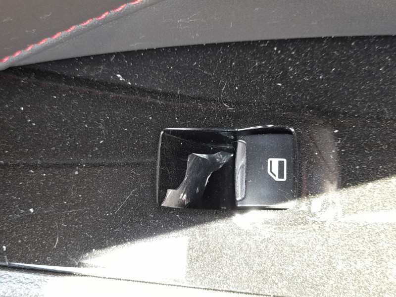 Recambio de mando elevalunas delantero derecho para ford mondeo v hatchback (ce) 2.0 tdci referencia OEM IAM 1946782  