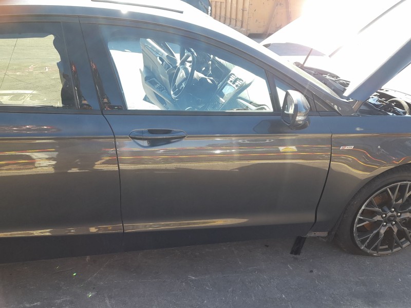 Recambio de puerta delantera derecha para ford mondeo v hatchback (ce) 2.0 tdci referencia OEM IAM 2412555  