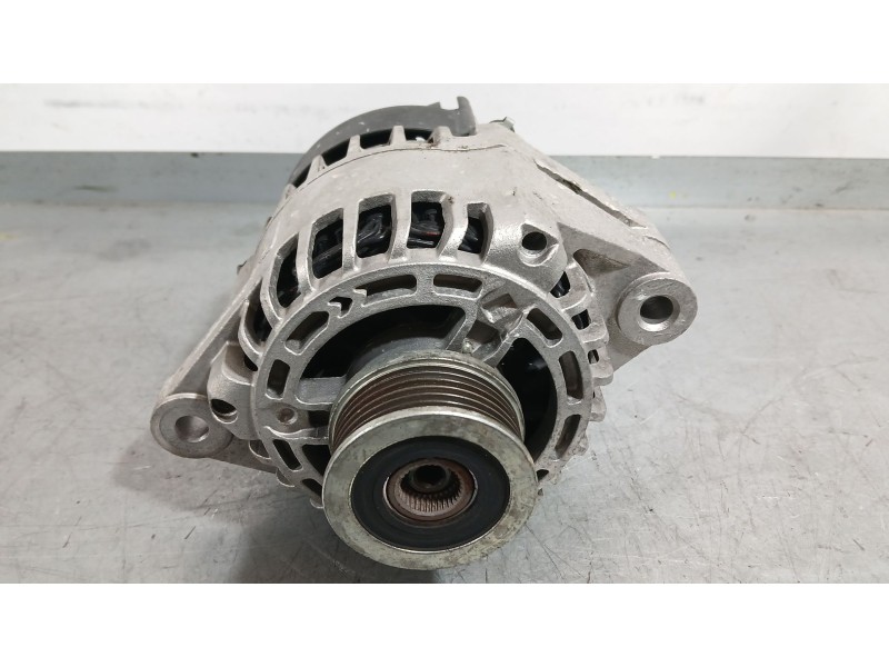 Recambio de alternador para opel vectra c gts (z02) 1.9 cdti (f68) referencia OEM IAM 93169257 95520875 