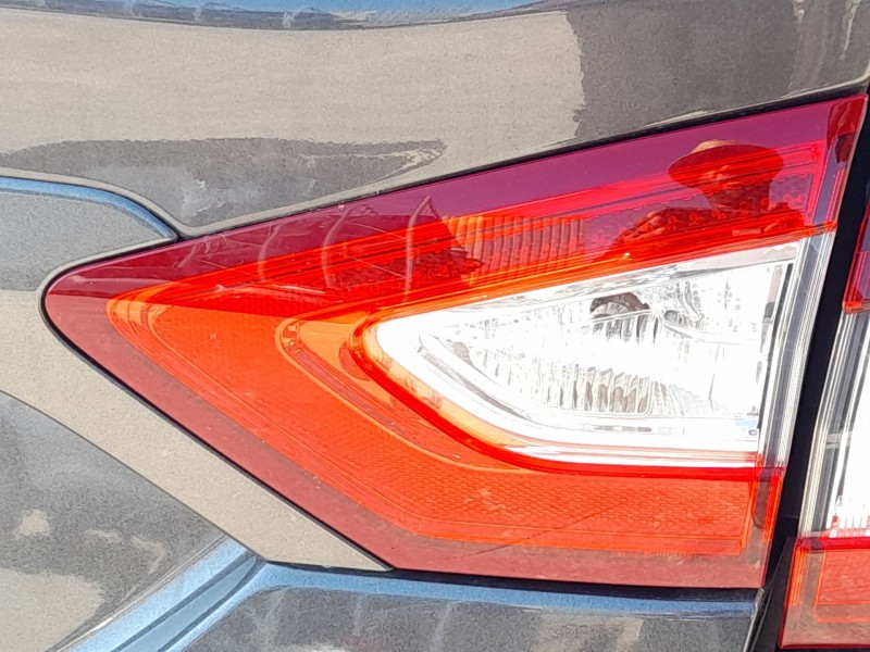 Recambio de piloto trasero derecho interior para ford mondeo v hatchback (ce) 2.0 tdci referencia OEM IAM 2345659  