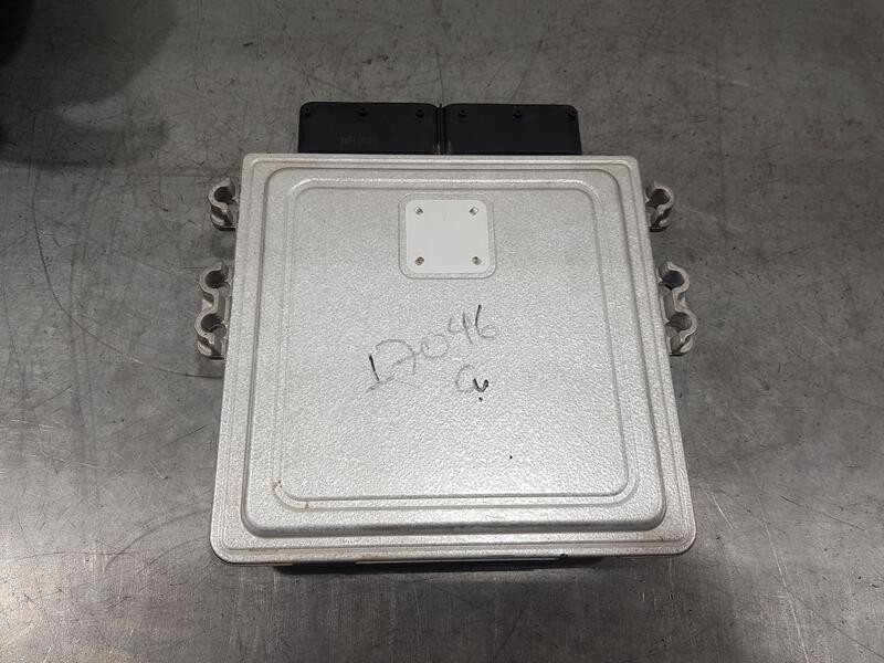 Recambio de centralita motor uce para kia sportage v (nq5) 1.6 crdi mhev referencia OEM IAM 391112U895  