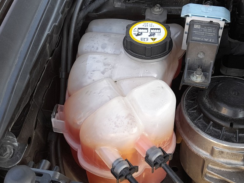 Recambio de deposito expansion para ford mondeo v hatchback (ce) 2.0 tdci referencia OEM IAM 1863539  