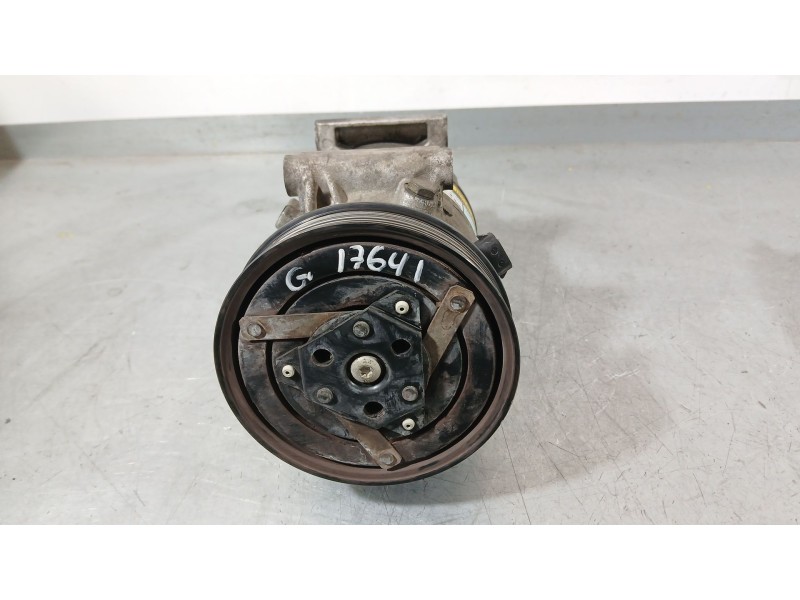 Recambio de compresor aire acondicionado para renault scénic ii (jm0/1_) 1.5 dci (jm0f) referencia OEM IAM 7711135105 8200316164