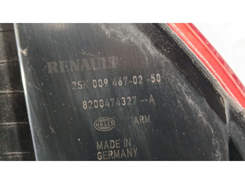Recambio de piloto trasero derecho para renault scénic ii (jm0/1_) 1.5 dci (jm0f) referencia OEM IAM 8200127702  