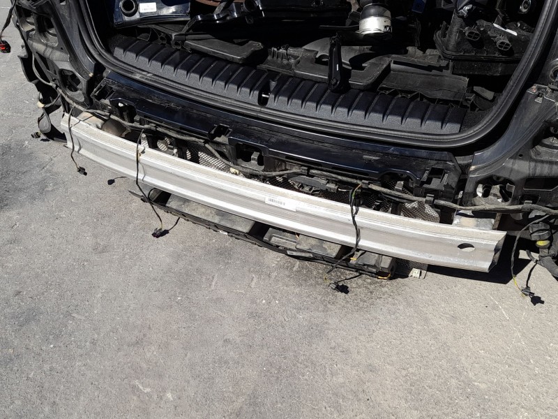Recambio de refuerzo paragolpes trasero para bmw 1 (f40) 118 d referencia OEM IAM 51127462338  