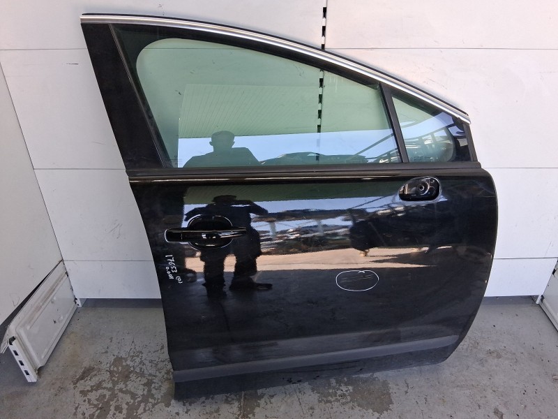 Recambio de puerta delantera derecha para peugeot 3008 i monospace (0u_) 1.6 hdi referencia OEM IAM 9004AV ROZADO 