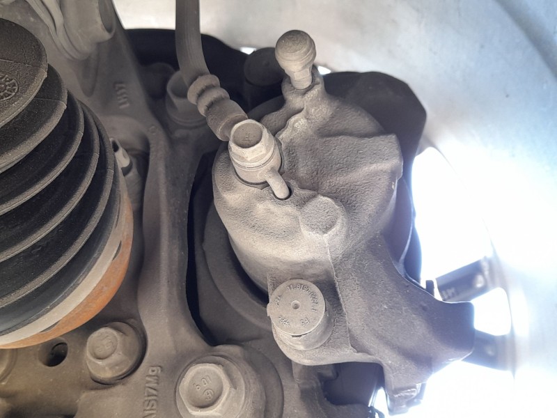 Recambio de pinza freno delantera izquierda para ford mondeo v hatchback (ce) 2.0 tdci referencia OEM IAM 5303800 2268036 