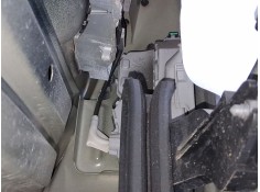 CERRADURA PUERTA TRASERA DERECHA 9800623880 