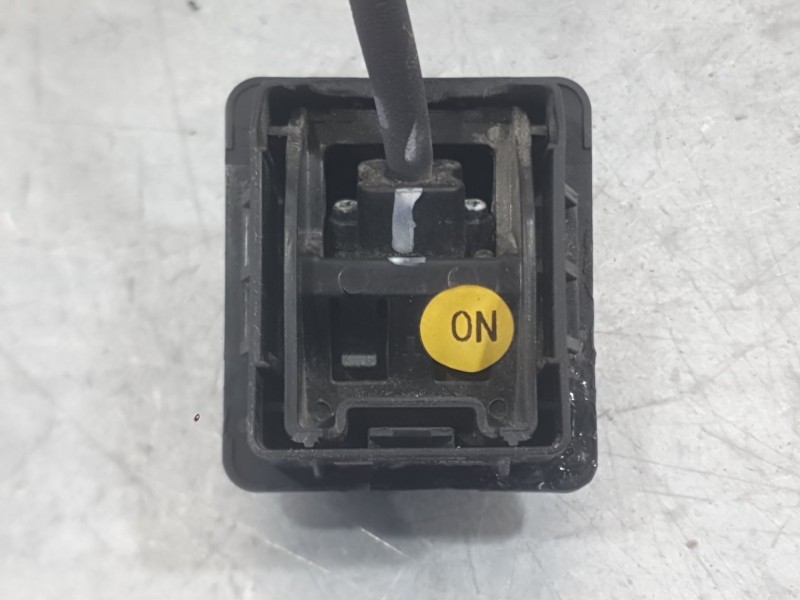 Recambio de camara vision trasera para mg mg 4 (eh32) ev referencia OEM IAM 11299953  