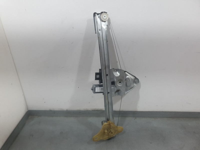 Recambio de elevalunas delantero izquierdo para dacia duster (hm_) 1.6 sce 115 (hmm1) referencia OEM IAM 807217664R  
