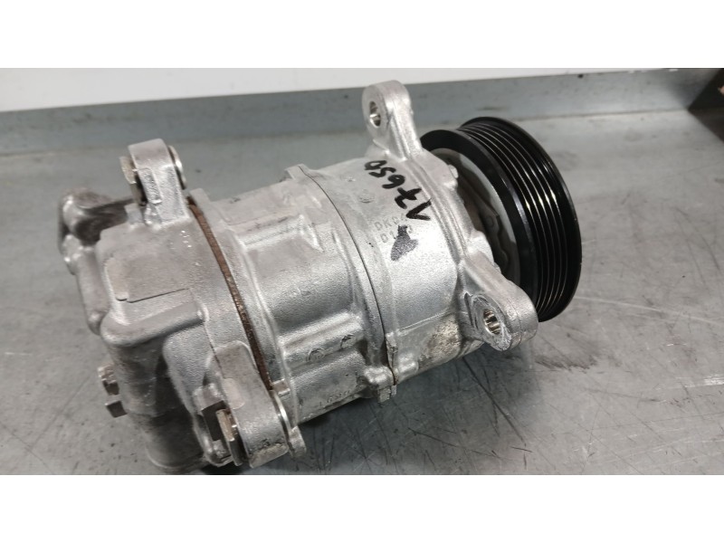Recambio de compresor aire acondicionado para bmw 1 (f40) 118 d referencia OEM IAM 64527948797  