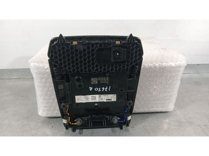 Recambio de luz interior para bmw 1 (f40) 118 d referencia OEM IAM 61315A43201  