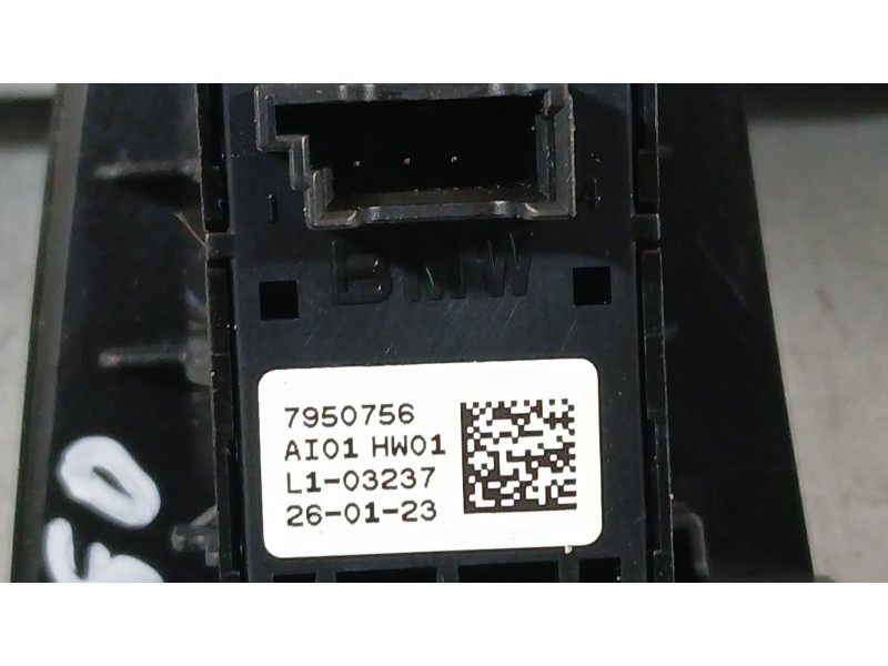 Recambio de mando elevalunas trasero izquierdo para bmw 1 (f40) 118 d referencia OEM IAM 61317950756  