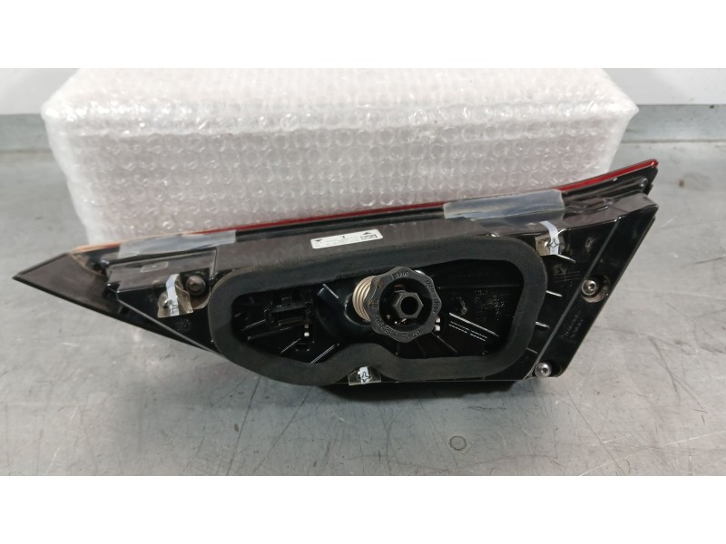 Recambio de piloto trasero izquierdo interior para bmw 1 (f40) 118 d referencia OEM IAM 63217450651  