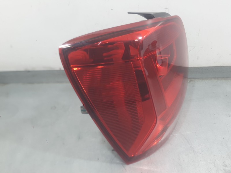 Recambio de piloto trasero izquierdo para volkswagen polo v (6r1, 6c1) 1.0 referencia OEM IAM 6C0945095K  