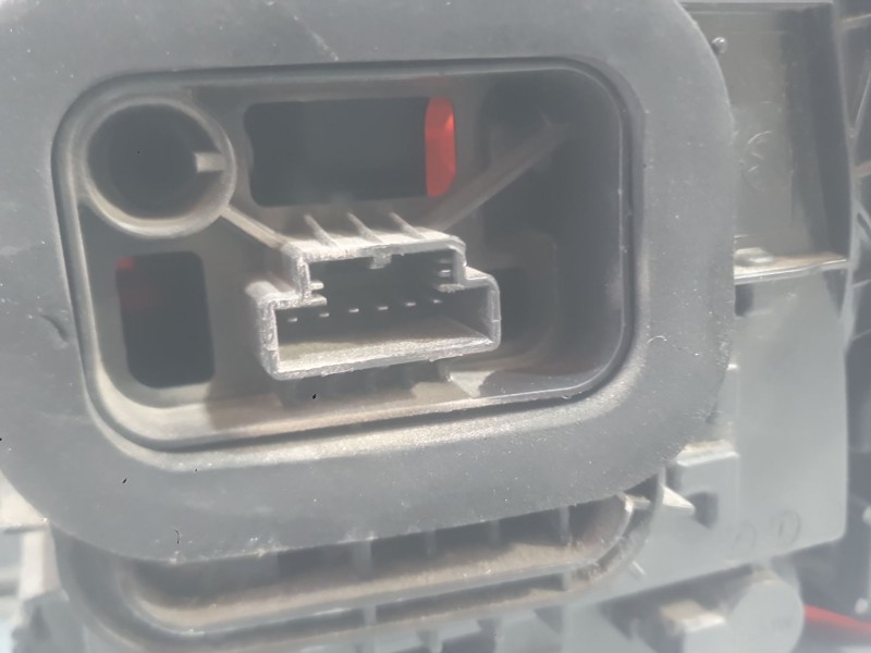 Recambio de piloto trasero izquierdo para volkswagen polo v (6r1, 6c1) 1.0 referencia OEM IAM 6C0945095K  
