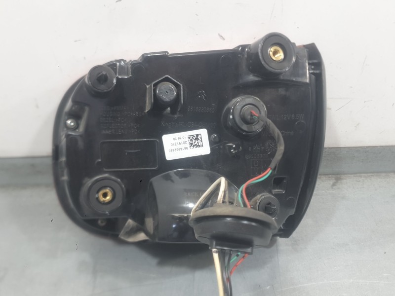 Recambio de piloto trasero izquierdo interior para citroën c5 aircross (ac_, aj_, ar_, a4_) 1.2 puretech 130 (arhnsj) referencia
