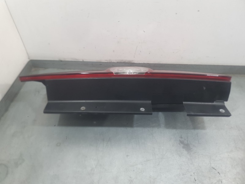Recambio de piloto trasero derecho para fiat doblo cargo (263_) 1.6 d multijet referencia OEM IAM 51810673  