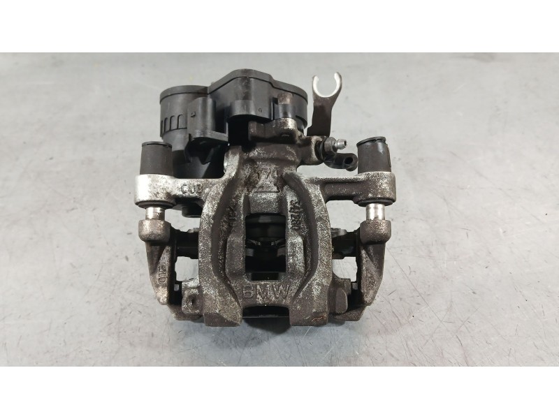 Recambio de pinza freno trasera derecha para bmw 1 (f40) 118 d referencia OEM IAM 34206883026  