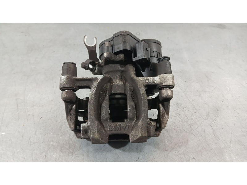 Recambio de pinza freno trasera izquierda para bmw 1 (f40) 118 d referencia OEM IAM 34206883025 34116860265 