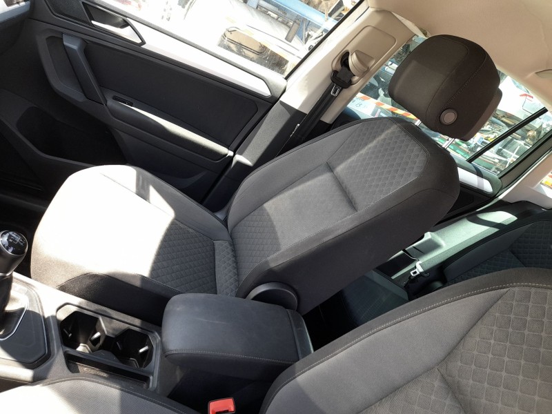 Recambio de asiento delantero derecho para volkswagen tiguan (ad1, ax1) 1.5 tsi referencia OEM IAM  C/AIRBAG 
