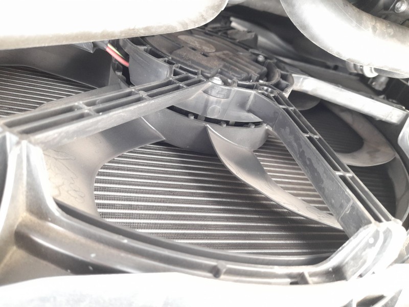 Recambio de electroventilador para volkswagen tiguan (ad1, ax1) 1.5 tsi referencia OEM IAM 5WA121203G  