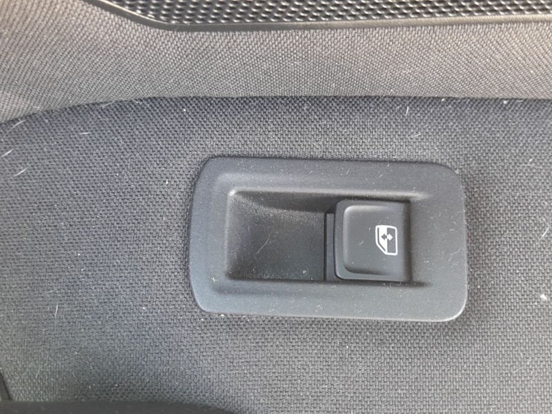 Recambio de mando elevalunas trasero derecho para volkswagen tiguan (ad1, ax1) 1.5 tsi referencia OEM IAM 5G0959855LWZU  