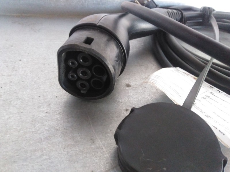 Recambio de cable para jeep renegade suv (bu, b1, bv) 1.3 t-gdi 4x4 referencia OEM IAM 35593763 CABLE DE CARGA 52220643