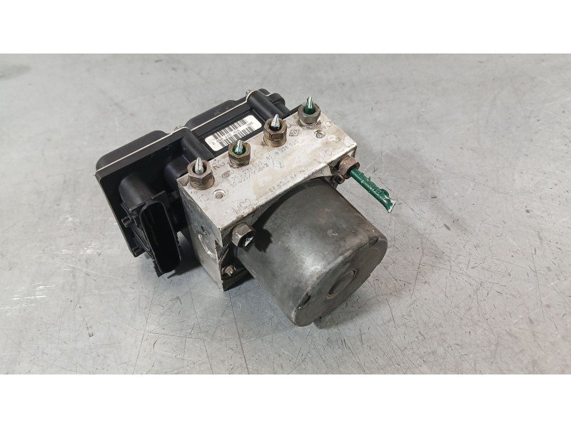 Recambio de abs para renault megane ii coupé-cabriolet (em0/1_) 1.6 referencia OEM IAM 820003895 bosch 0265231300