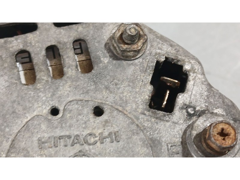Recambio de alternador para ausa dv17 chasis cabina referencia OEM IAM  HITACHI 