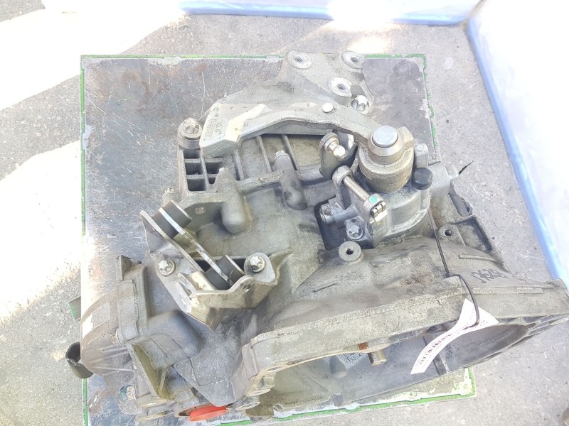 Recambio de caja cambios para opel vectra c gts (z02) 1.9 cdti (f68) referencia OEM IAM M32WR 93191618 55186623