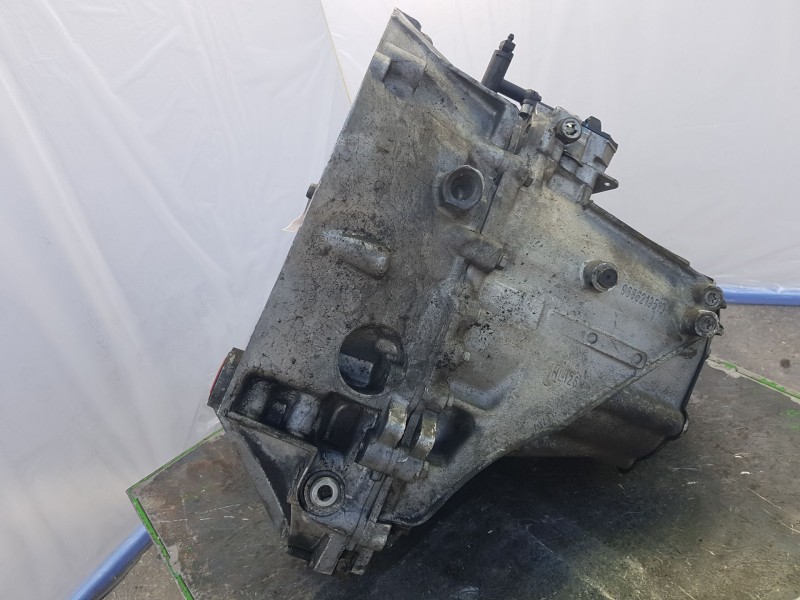 Recambio de caja cambios para peugeot 3008 i monospace (0u_) 1.6 hdi referencia OEM IAM 20EA07 2232F3 2231E6