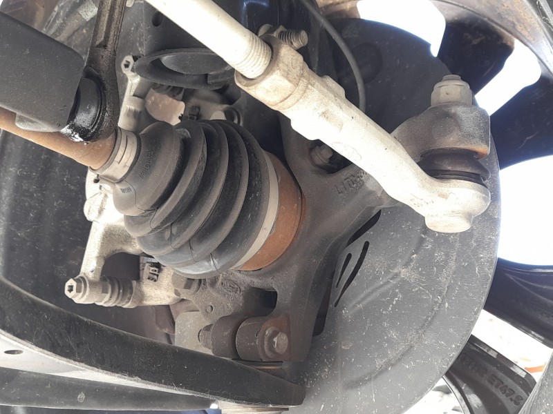 Recambio de mangueta delantera derecha para ford puma (j2k, cf7) 1.0 ecoboost mhev referencia OEM IAM 2413072  