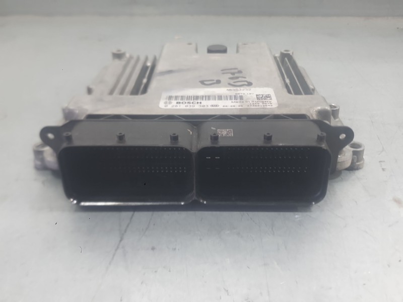 Recambio de centralita motor uce para fiat doblo cargo (263_) 1.6 d multijet referencia OEM IAM 46353232 0281039303 BOSCH