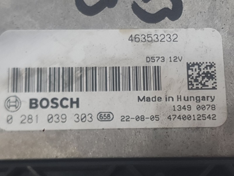 Recambio de centralita motor uce para fiat doblo cargo (263_) 1.6 d multijet referencia OEM IAM 46353232 0281039303 BOSCH