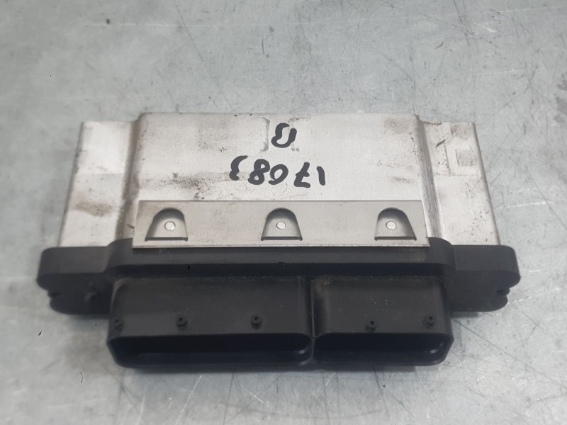 Recambio de centralita motor uce para volkswagen polo v (6r1, 6c1) 1.0 referencia OEM IAM 04C907309J 0261S09676 BOSCH