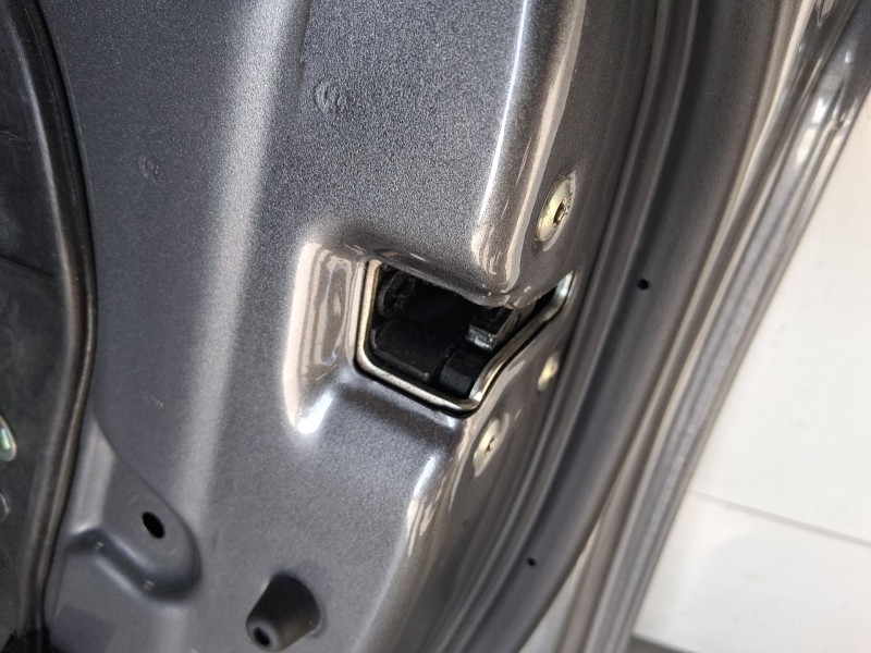 Recambio de cerradura puerta delantera derecha para hyundai i40 i (vf) 1.7 crdi referencia OEM IAM 813203Z000  