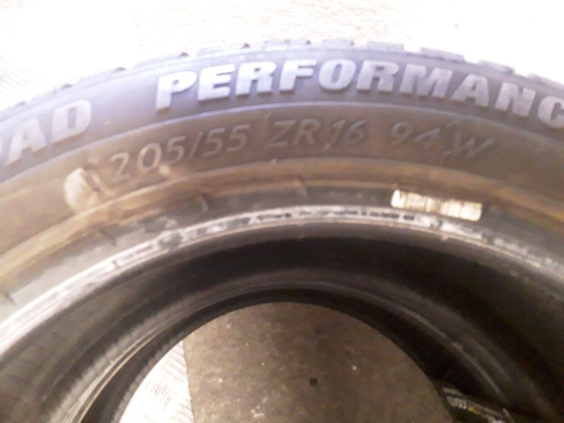 Recambio de neumatico pareja para neumaticos reutilizados - referencia OEM IAM 205551694W KORMORAN 205/55/16/94W