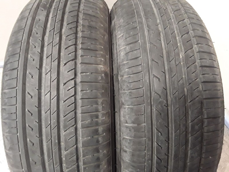 Recambio de neumatico pareja para neumaticos reutilizados - referencia OEM IAM 175651380T ZEETEX 175/65/13/80T