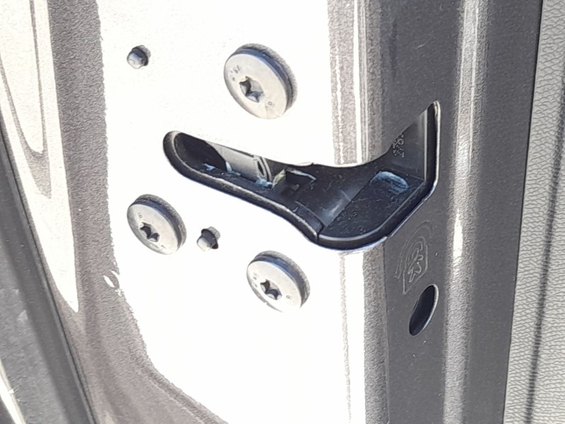 Recambio de cerradura puerta trasera izquierda para peugeot 308 sw ii (lc_, lj_, lr_, lx_, l4_) 1.5 bluehdi 130 referencia OEM I